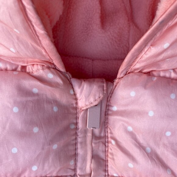 Old Navy Baby Polka Dot Quilted Snowsuit Sz 6-12mos Pink One-Piece Winter Girly - Picture 5 of 13